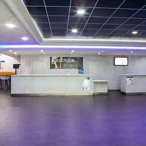 ** Hotell Ibis Budget Paris Porte De Montmartre Frankrike